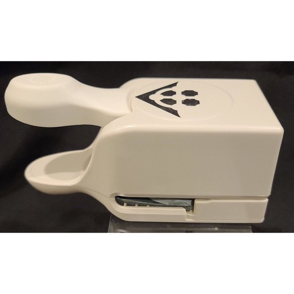 Martha Stewart Decorative Craft Border/Paper Punch - Picture 5 of 6